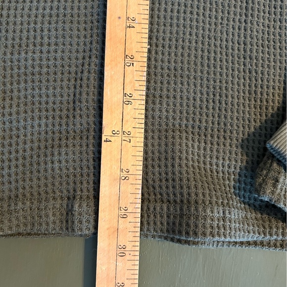 Wesc Henley Thermal Aztec Olive color size XL - Picture 8 of 10